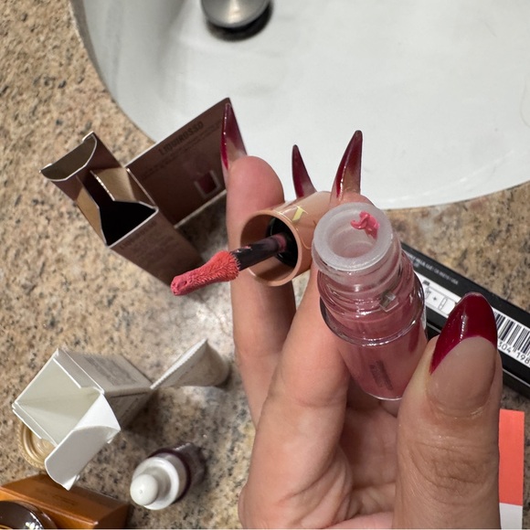 NWT Assorted Beauty and Skincare Collection Bundle - Picture 9 of 9